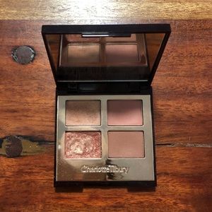 Charlotte Tilbury Eyeshadow Palette In Pillow Talk
